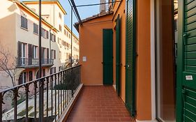 Capo Di Lucca White Apartments By Wonderful Italy